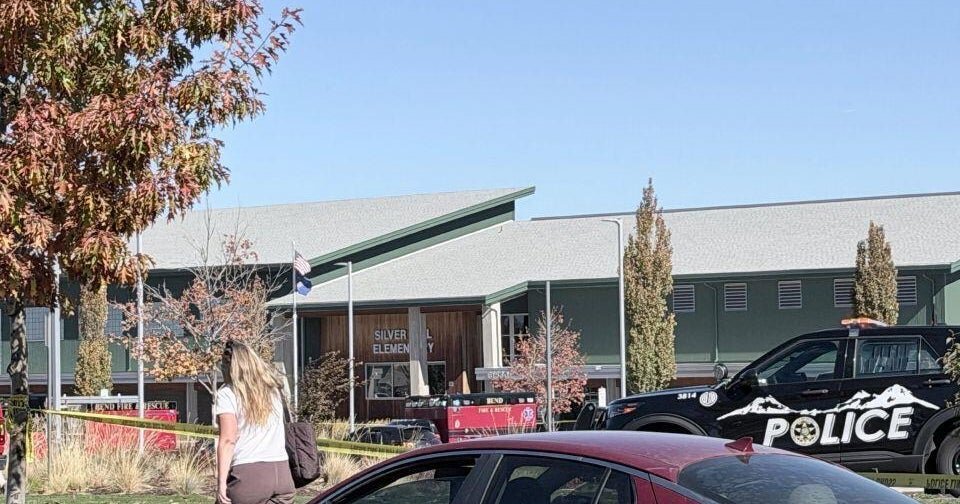 3 children, 1 adult killed in shooting at Bend, Oregon, elementary school, sources say; suspect dead - CBS News