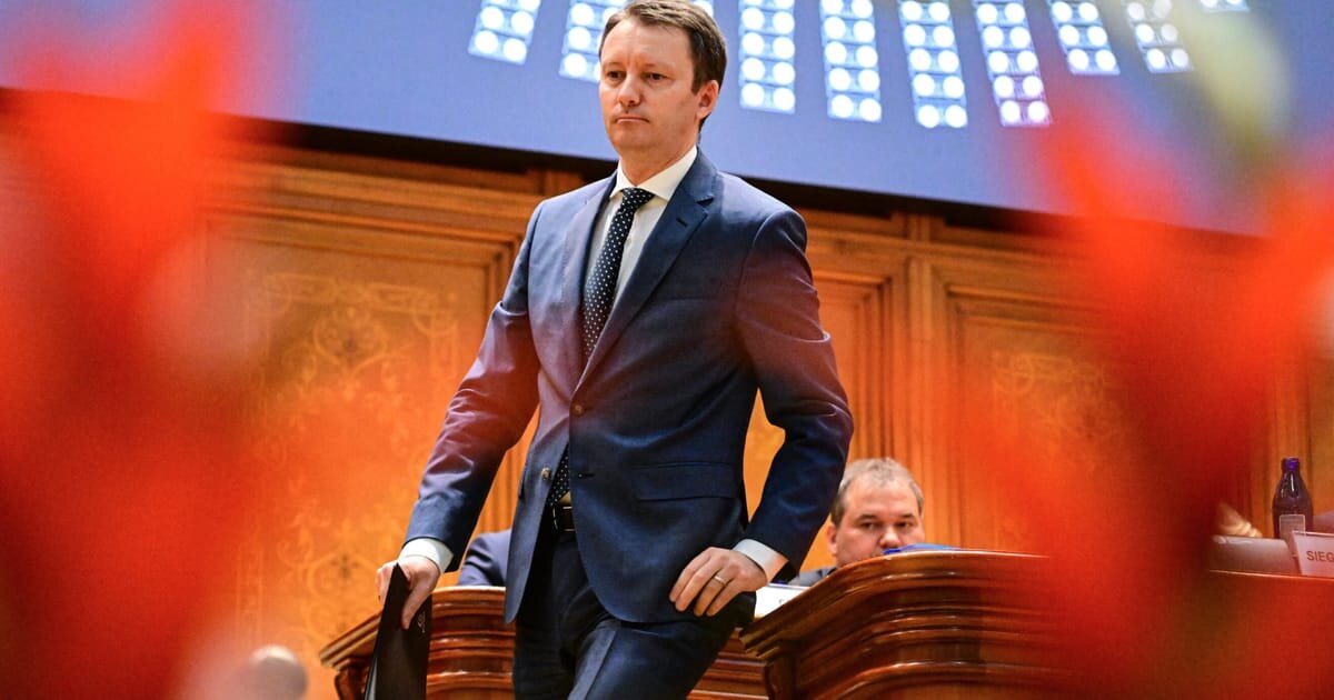 Romanian political crisis deepens as parliament rejects PM nominee - politico.eu