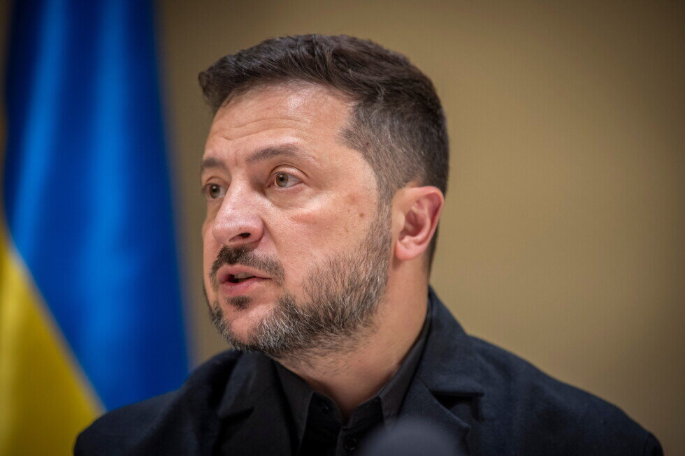 Kyiv pushes back on Trump’s call for a new Ukrainian president as drones hit Russian data hub - AP News